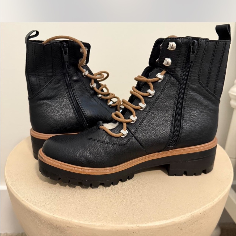 American Eagle Outfitters Black Faux Fur Boots